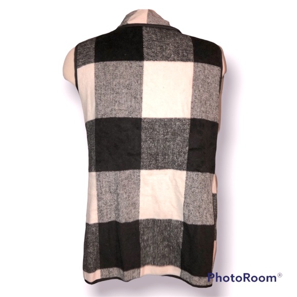 Flannel vest - Picture 3 of 3